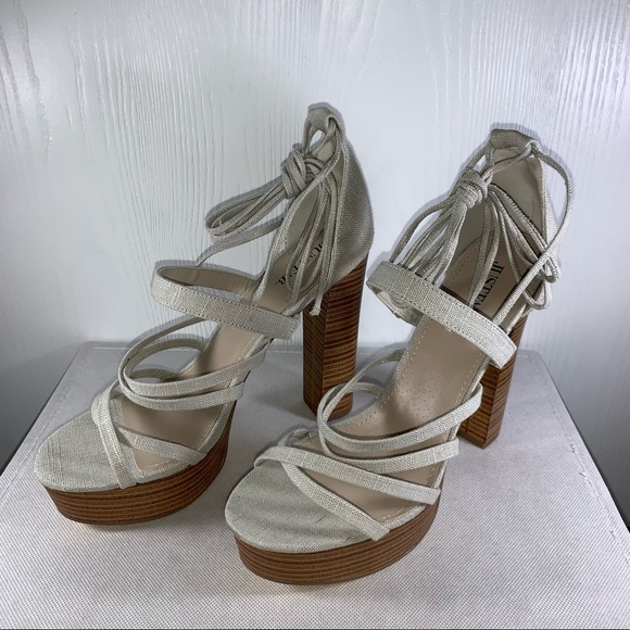 Brand New Lace-Up Platform Heels - Picture 2 of 4